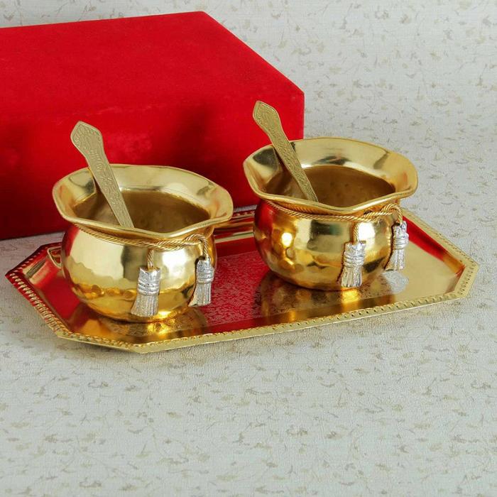 Soup & Snack Bowls |  Karuna Bowl With Spoon & Tray (200 Ml) – Set Of Five Bowls Gold