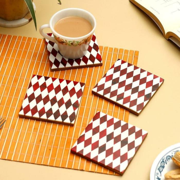 Table Coasters |  Gilda Diamond Coster – Set Of Four Kitchen Linens Red