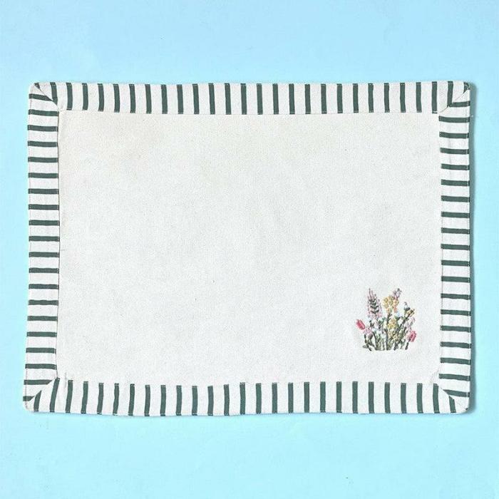 Table-Mats & Napkins |  Let Love Bloom Table Mat – Set Of Four Kitchen Linens Table-Mats & Napkins