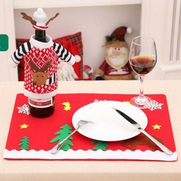 Table-Mats & Napkins |  Merry Meal Placemat – Set Of Two Kitchen Linens Red, White