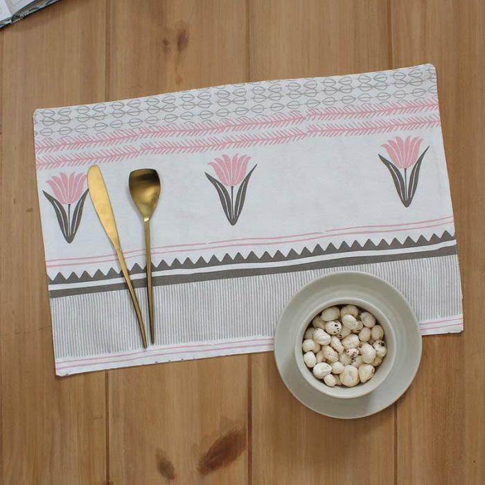 Table-Mats & Napkins |  Mrinaal Placemat – Set Of Four Kitchen Linens Pink